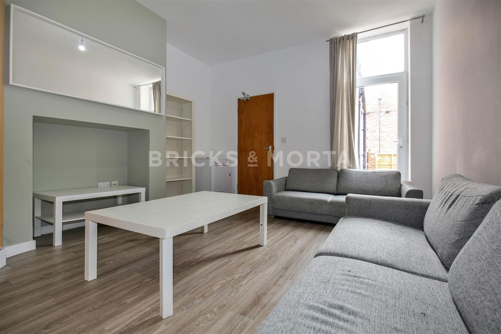 Property photo 1 of 8 Img_0624.Jpg_Enhanced.Jpg