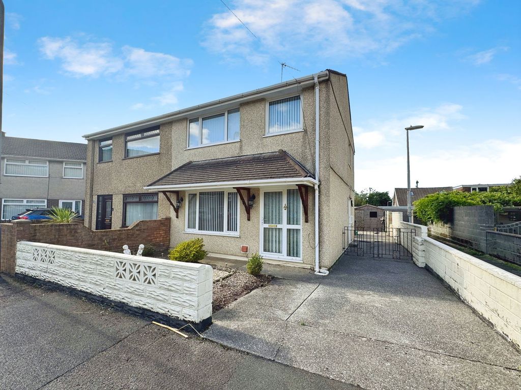 Property photo 1 of 23