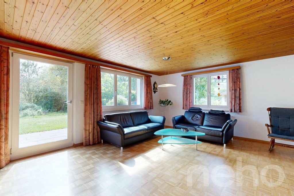 Property photo 3 of 12