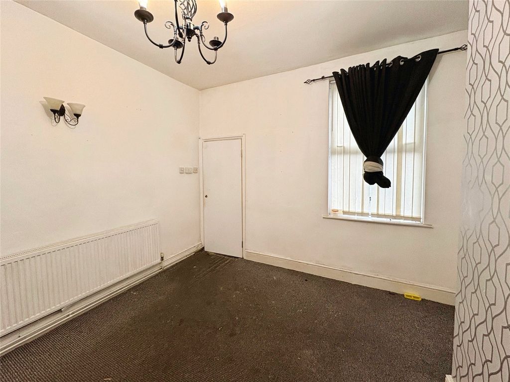 Property photo 2 of 9 Picture No. 03