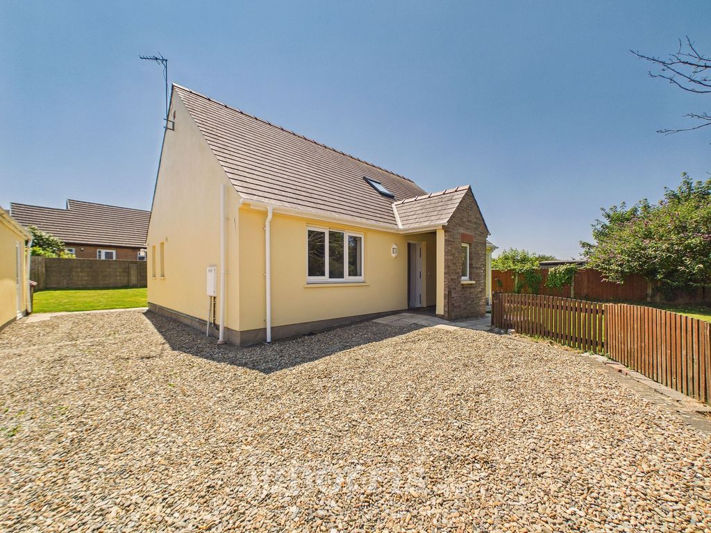 Property photo 1 of 25