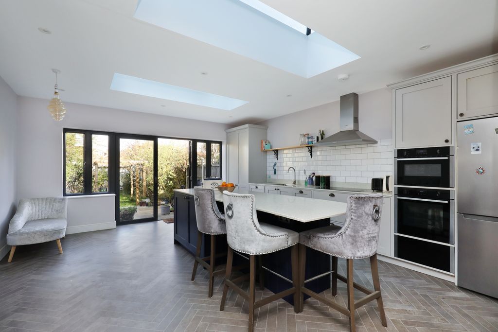 Property photo 2 of 16 Img_5788