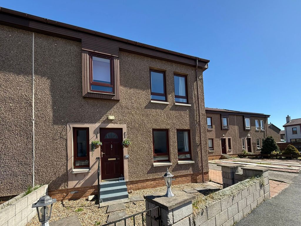 Property photo 1 of 20 Front