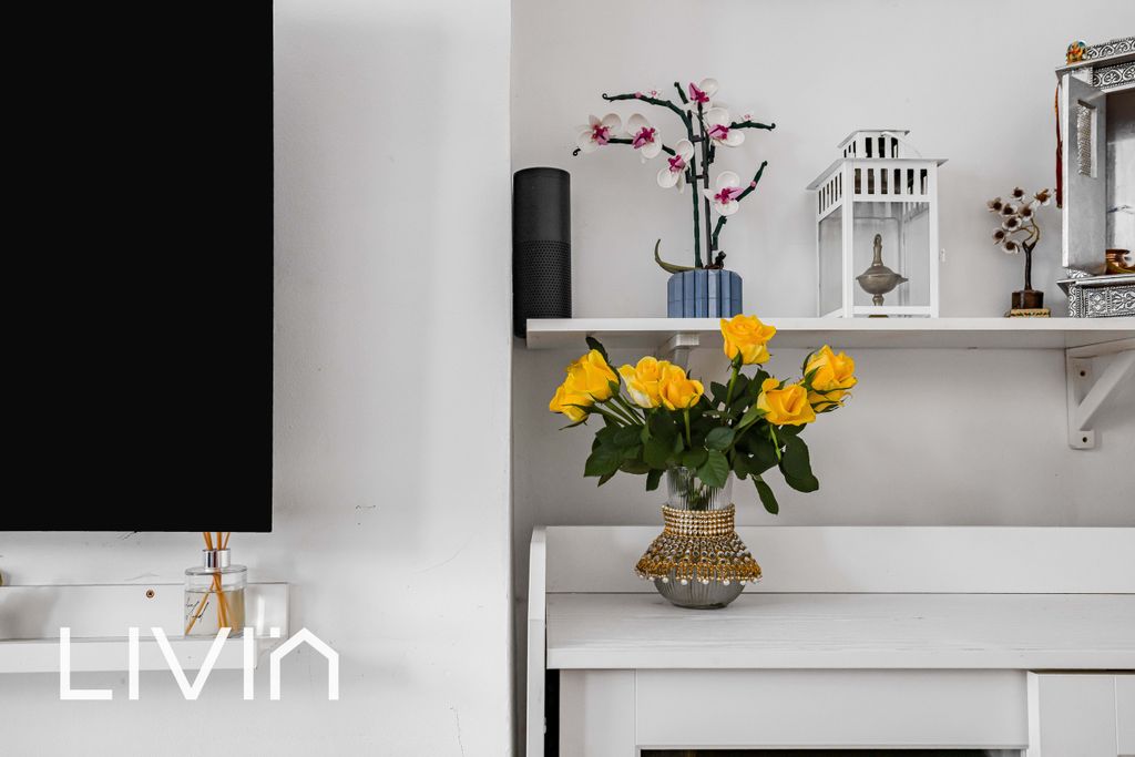 Property photo 3 of 8 120A5140