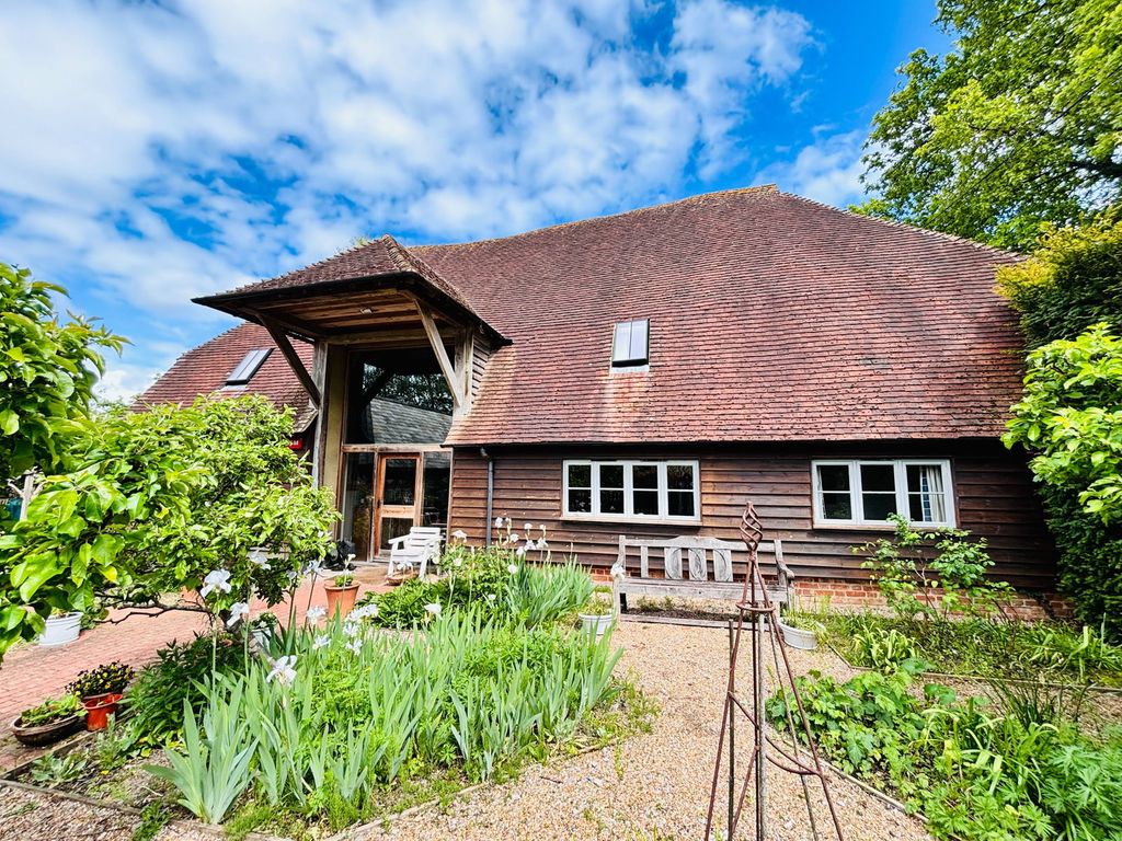 Property photo 1 of 43