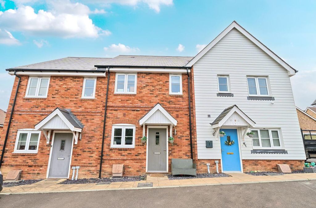 Property photo 1 of 12 -68E37Eaac0F66-l-5-1358882-5-68De4E6Ba6Ca1-5.Jpg