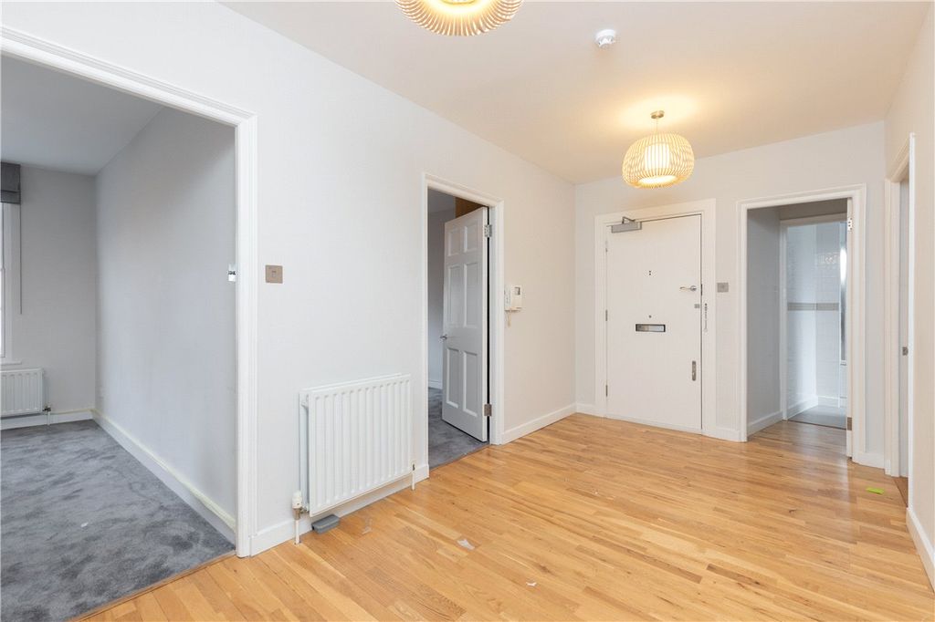 Property photo 3 of 9 Picture No. 05