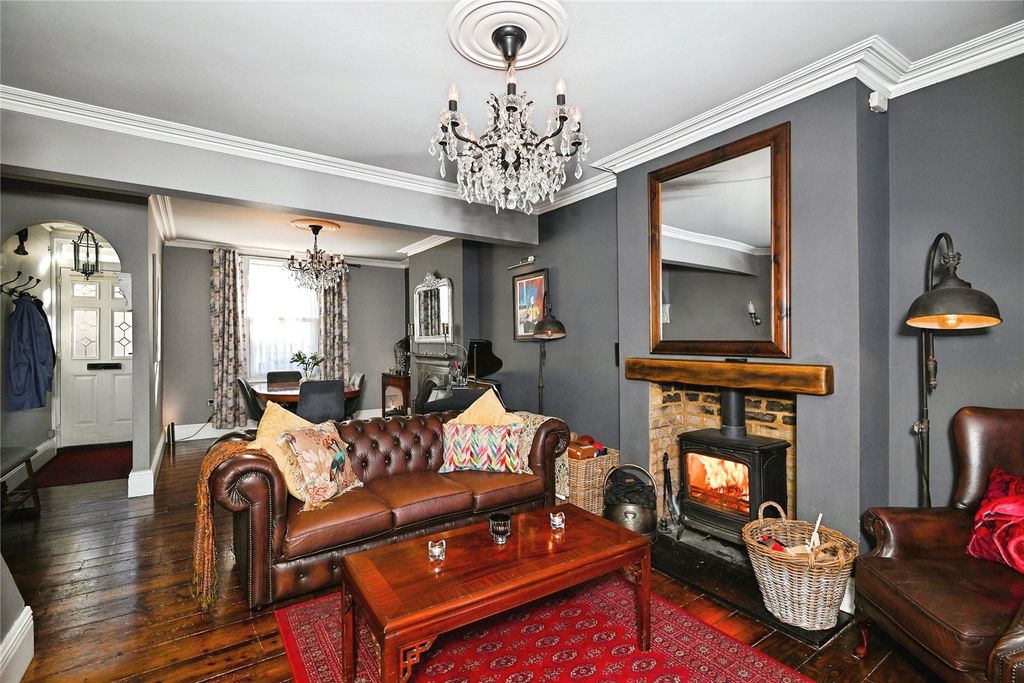 Property photo 2 of 21 Picture No. 02