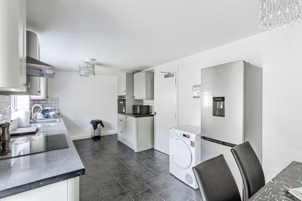 Additional image 15 of 5 bed detached house for saleHarwood Drive, Kettering NN16