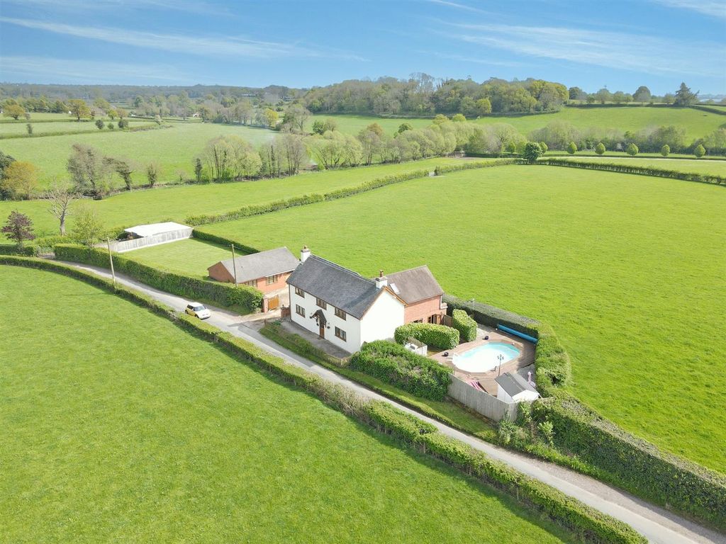 Property photo 1 of 45