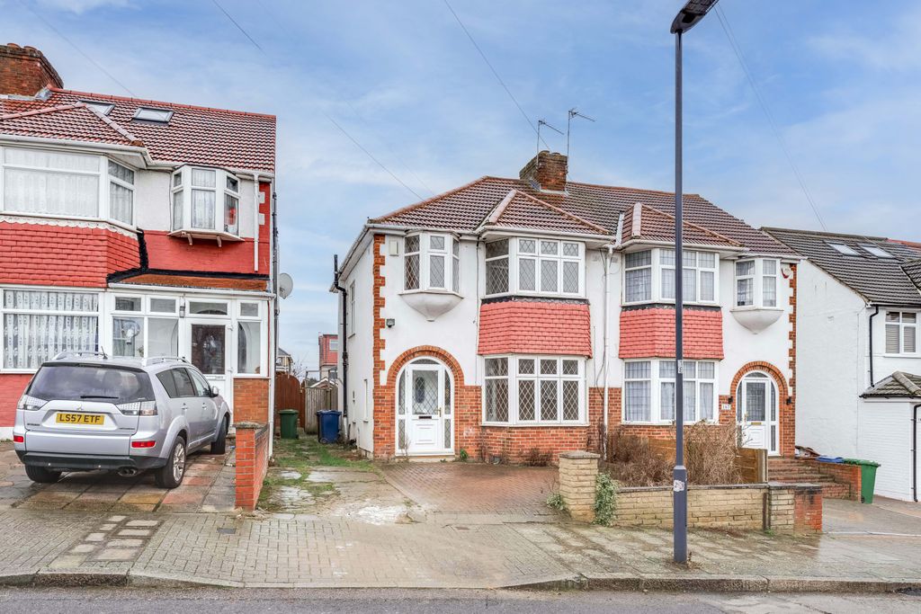 Property photo 1 of 13