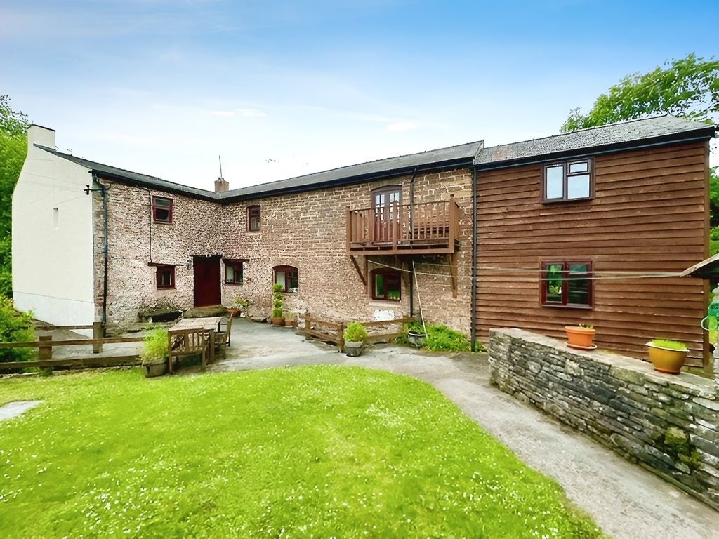Property photo 1 of 32