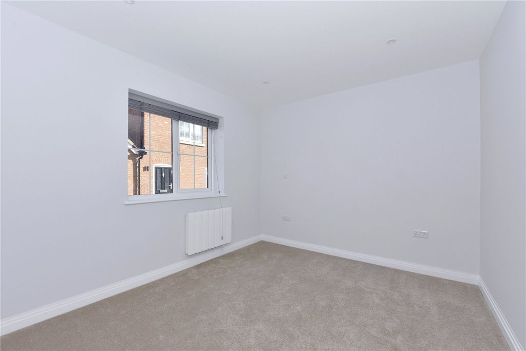 Property photo 3 of 8 Picture No. 03