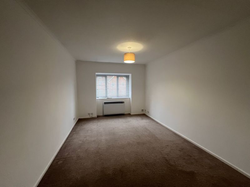 Property photo 3 of 6 Photo 10