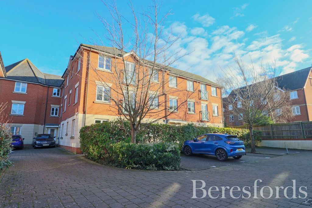 Property photo 1 of 13 Front