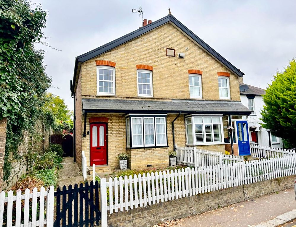 Property photo 1 of 12