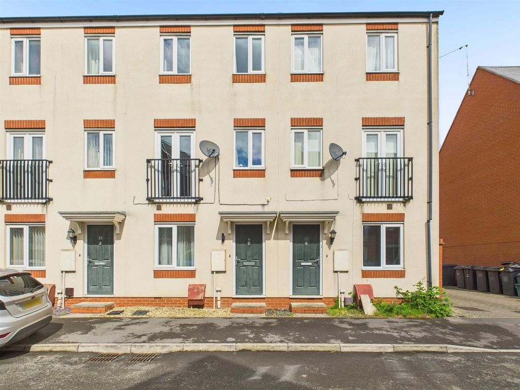 Property photo 2 of 18