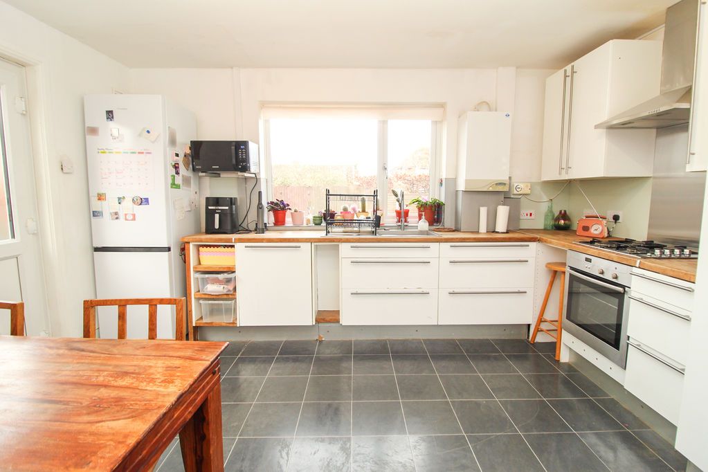 Property photo 3 of 13 Kitchen/Diner