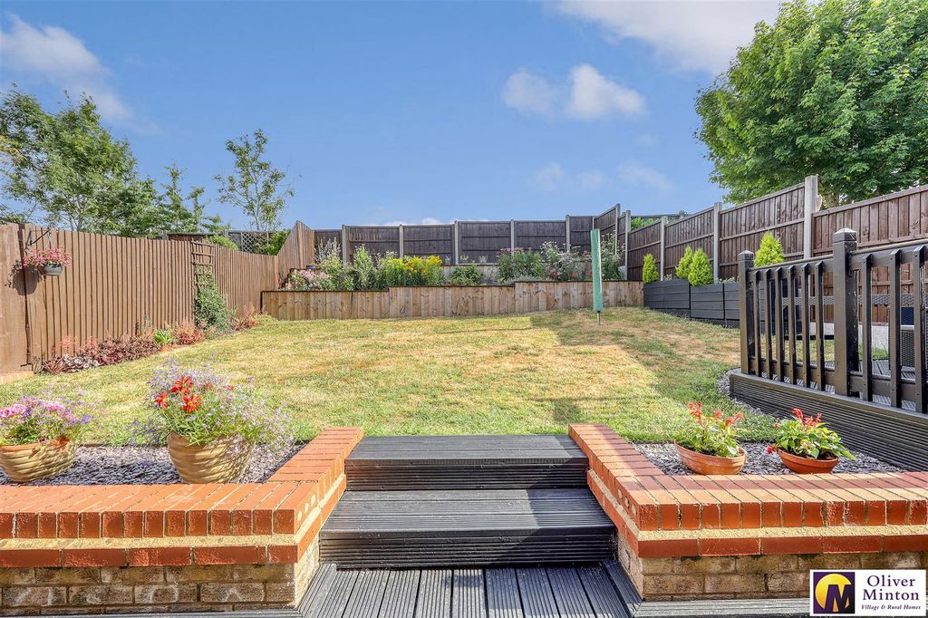 Property photo 3 of 30