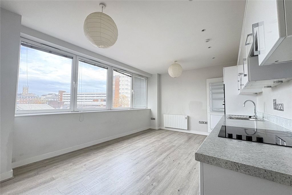 Property photo 2 of 7 Picture No. 03