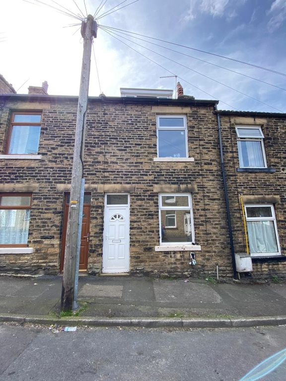Property photo 1 of 8