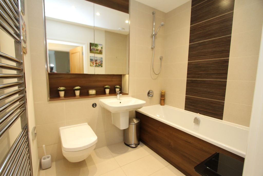 Additional image 20 of 2 bed flat for saleDarley Road, Eastbourne BN20