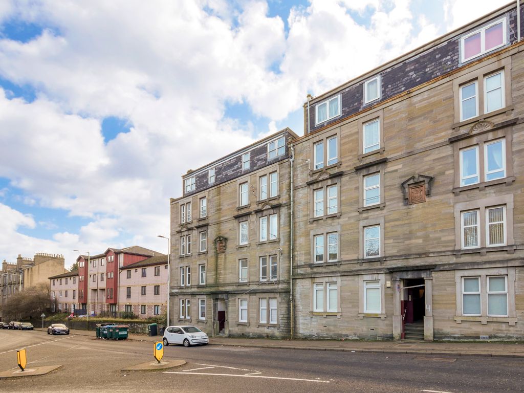 Property photo 1 of 12 Front