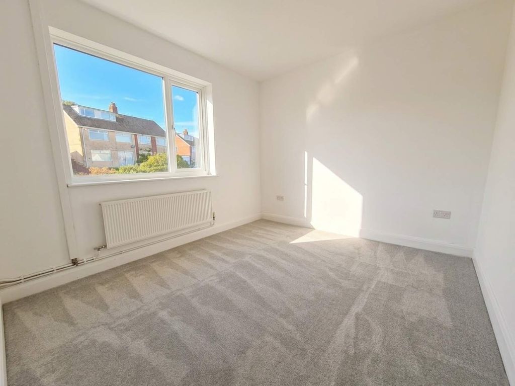 Property photo 2 of 17 Not Specified