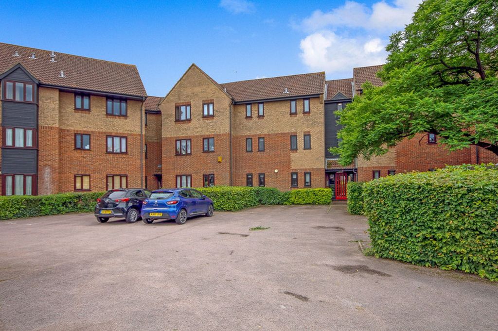 Property photo 1 of 10