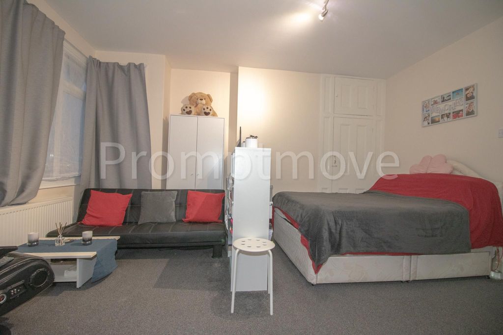 Property photo 2 of 4 Na