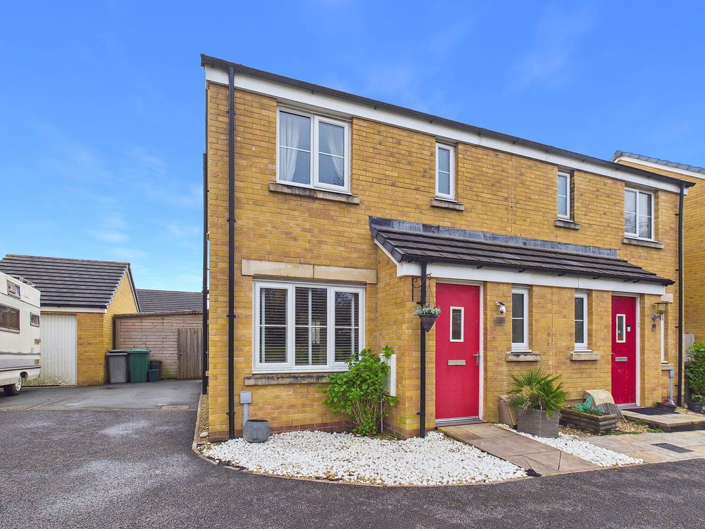 Property photo 1 of 19