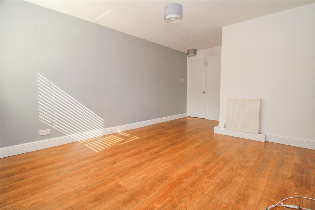 Property photo 2 of 9 Img_3123.Jpg