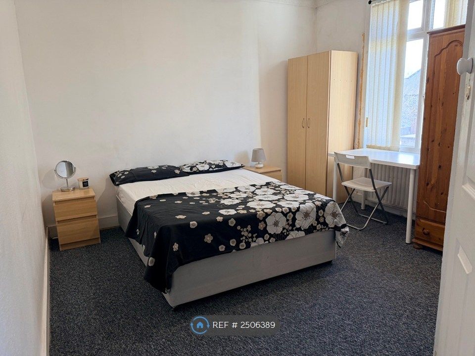 Property photo 3 of 3