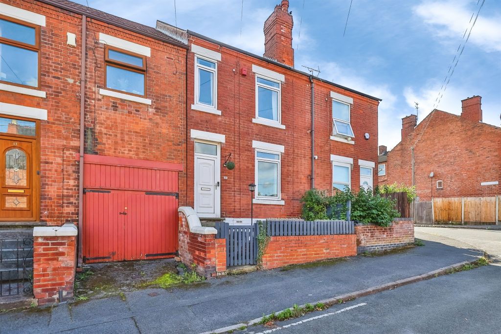 Property photo 1 of 17
