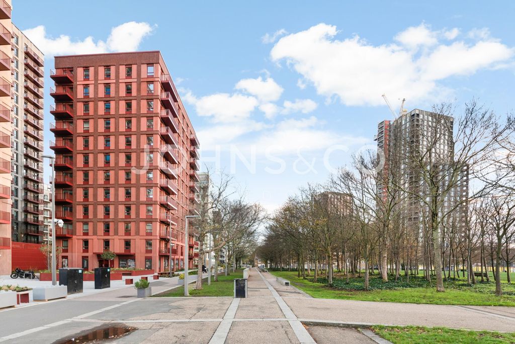 Property photo 1 of 4