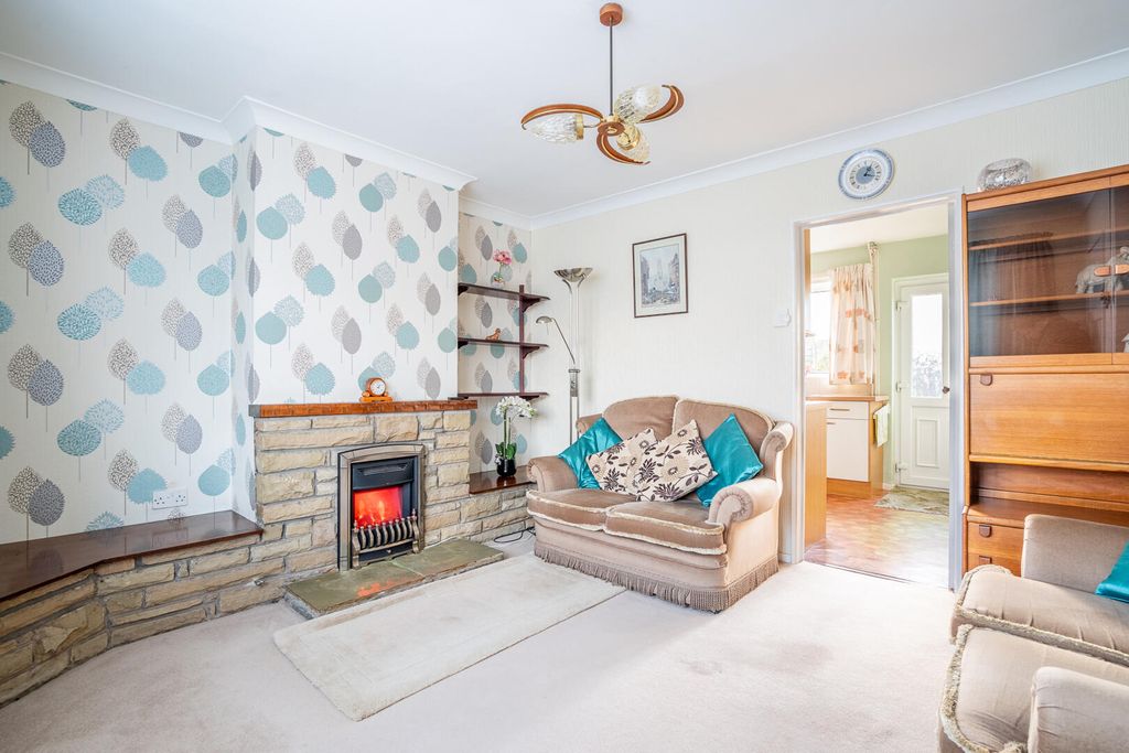 Property photo 2 of 14 Living Room