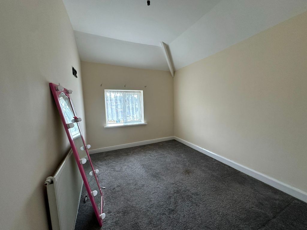 Additional image 12 of 3 bed semi-detached house for sale5 Maes Yr Haf, Llanelli SA15
