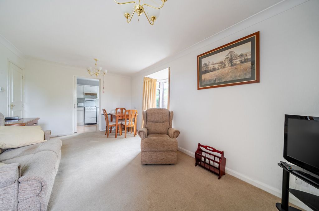 Property photo 3 of 14 1464196-4-6A0Ae79...