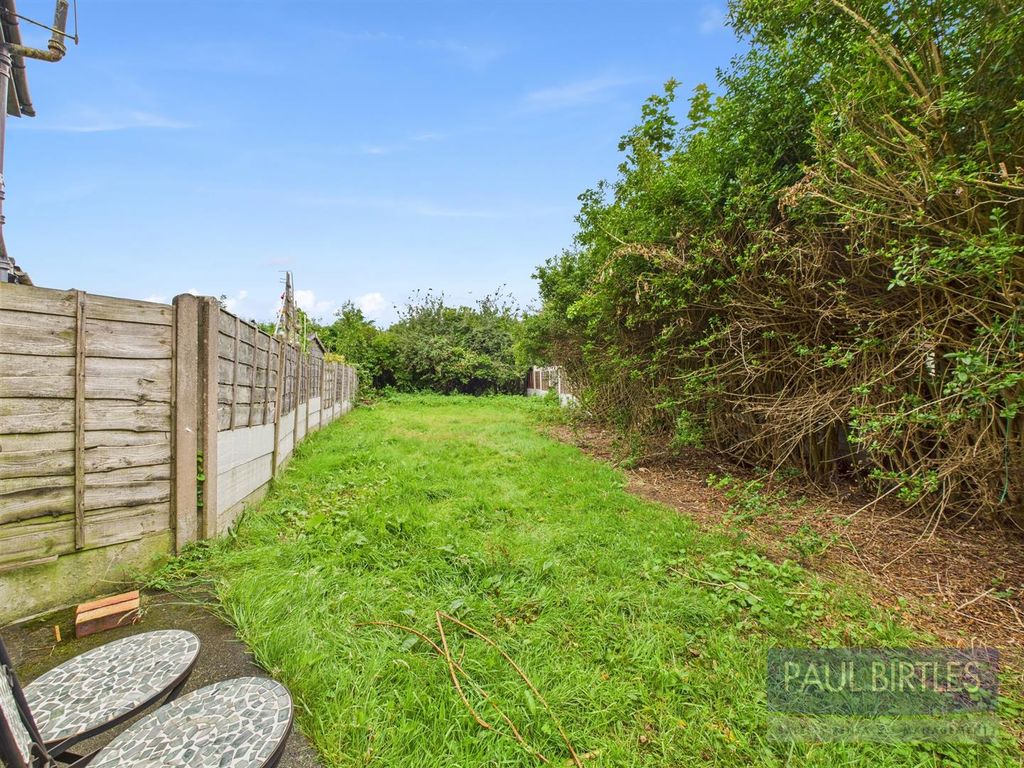 Property photo 2 of 14 Cam04378G0-Pr0172-Still006.Jpg