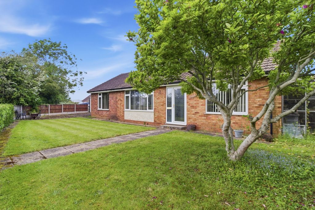 Property photo 3 of 19