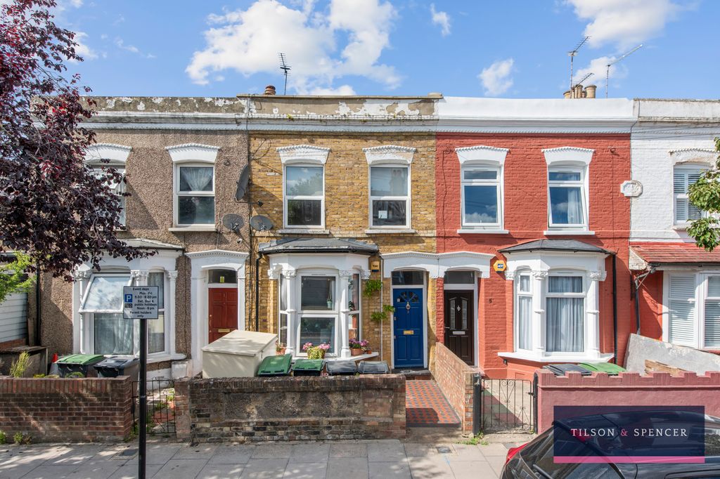 Property photo 1 of 12 0906202519_Tils_3B Foyle Road _N17 0Nl_003_Wm