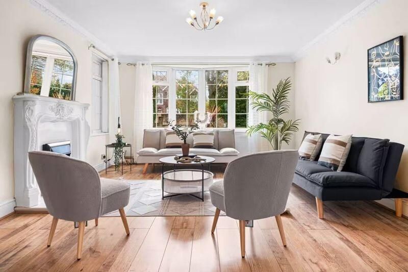 Property photo 2 of 17 241d7Ae78cd382Aa68E4Fcdf6Fda6A4d