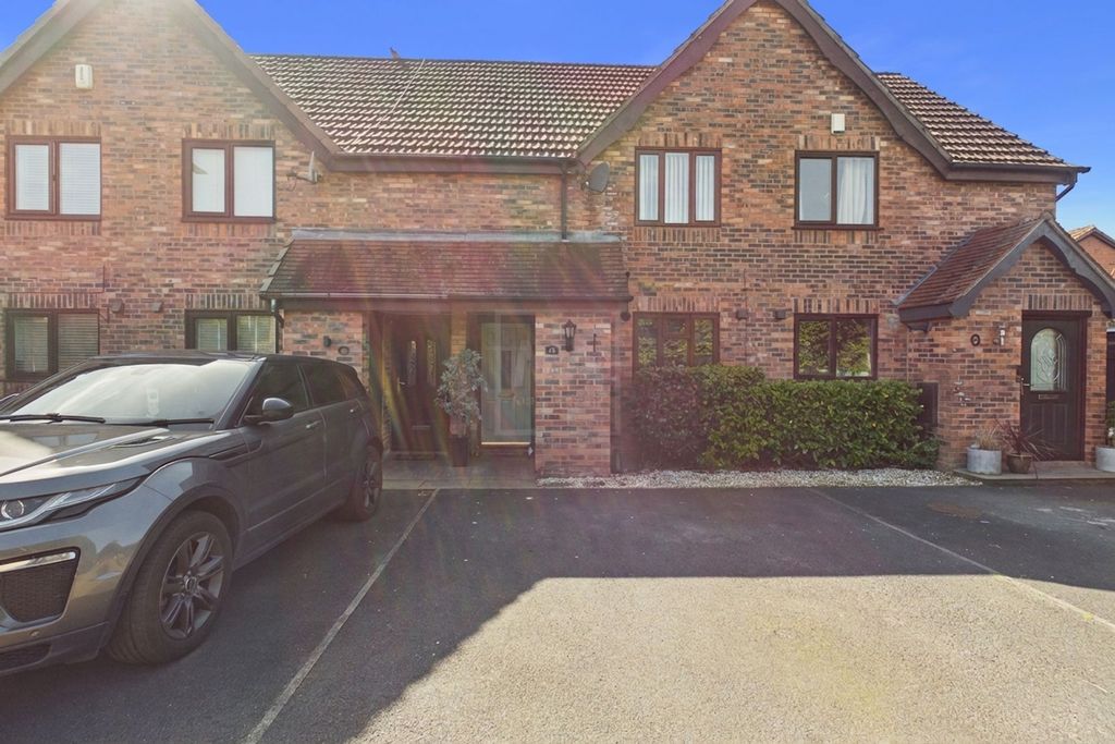 Property photo 1 of 12 Front External