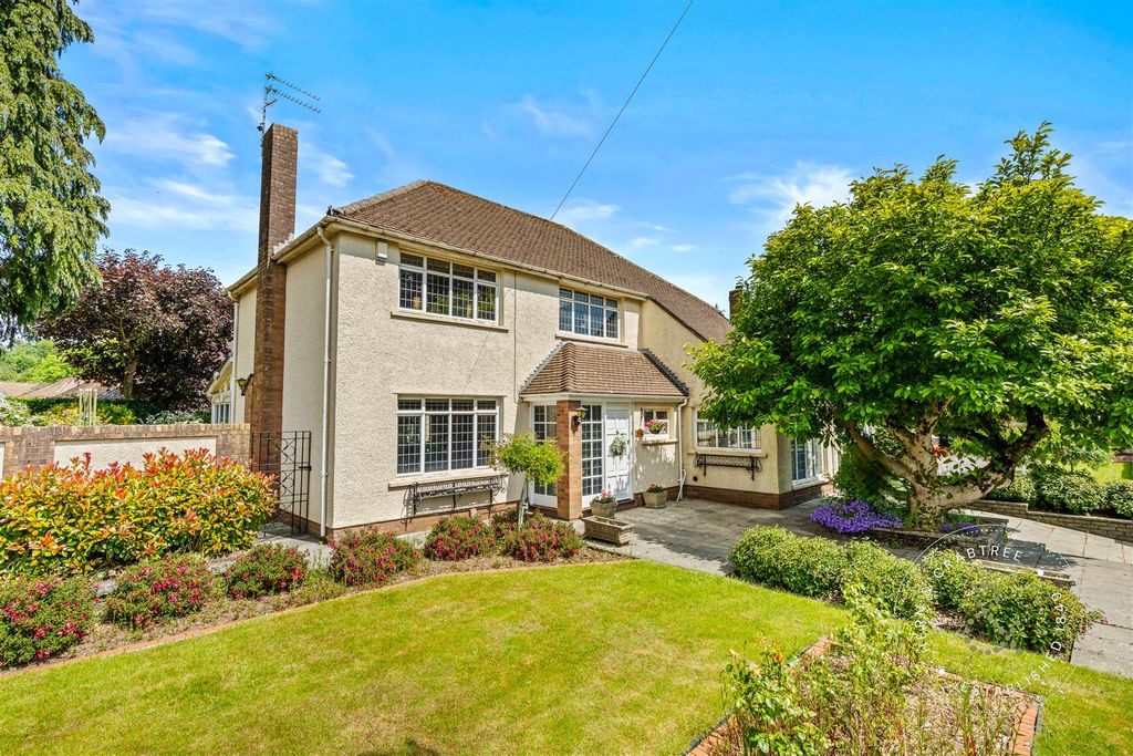 Property photo 1 of 53 Rhiwbina Hill, Hern Crabtree (15).Jpg