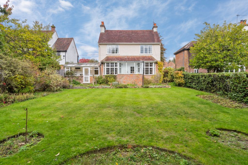 Property photo 2 of 9