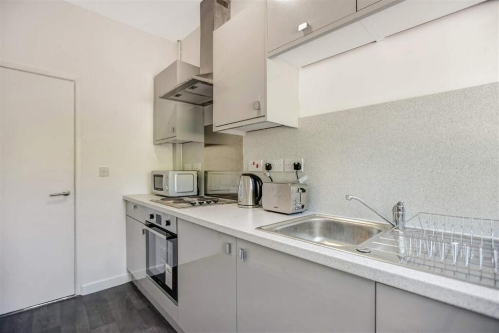 Property photo 3 of 8 Photo 3