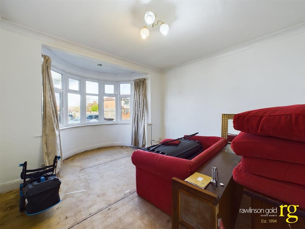 Property photo 2 of 8 Cam02900G0-Pr0215-Still001.Jpg