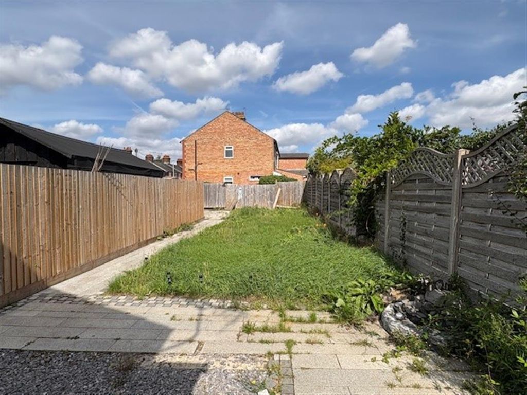 Property photo 3 of 7