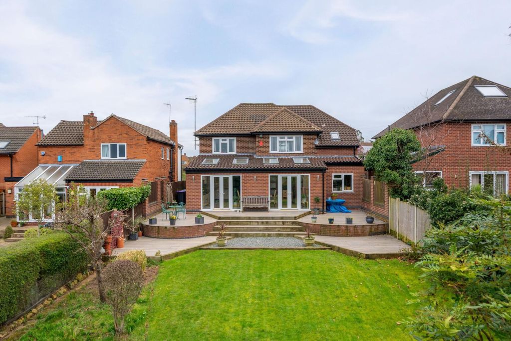 Property photo 3 of 24 Rear Garden