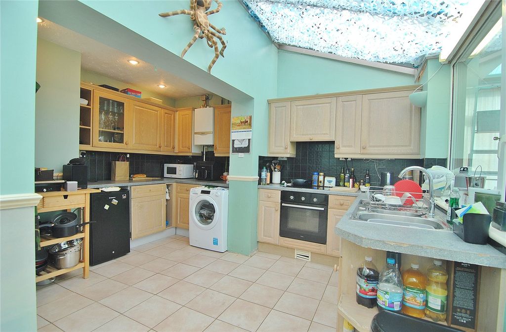 Property photo 2 of 16 Picture No. 09